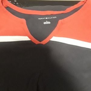 Tommy hilfiger top